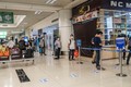 Cận cảnh sân bay Nội Bài vắng vẻ ngày đầu mở cửa đón khách trở lại