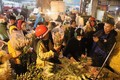 Chợ hoa Quảng Bá nhộn nhịp ngày cận Tết