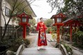 Mê mẩn ảnh hoa hậu Ngọc Hân chụp ảnh áo dài ở Nhật Bản