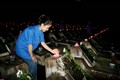 Nghĩa trang Vị Xuyên rực sáng ánh nến trong đêm