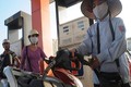 Giá xăng dầu Việt Nam “một mình một chợ“
