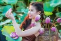 Bà mẹ 3 con trẻ đẹp như gái son khiến bao người ghen