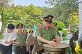Bộ trưởng Bộ Công an dâng hương tri ân các Anh hùng - Liệt sĩ ở Tây Ninh