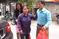 Ông Nguyễn Thanh Chấn và vợ xuống Hà Nội gặp luật sư
