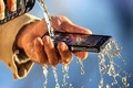 Điện thoại thông minh nào “tắm” nước tốt nhất?