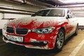 Kinh dị nhìn xế sang BMW phủ đầy máu 