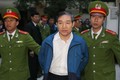 Ông Nguyễn Bá Thanh lặng lẽ đến phiên xử Dương Chí Dũng