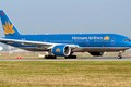 Bức xúc Vietnam Airlines bắt hơn 200 người chờ 1 khách VIP