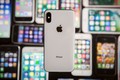 Vì sao iPhone X bị nghi ngờ "chết yểu"?