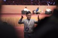 "Fan cuồng" quỳ lạy tỷ phú Jack Ma: Hành động quá lố? 
