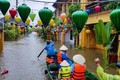 Phượt thủ khó quên trải nghiệm chèo thuyền dạo phố Hội An 