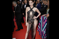 Ngọc Trinh mặc xuyên thấu, CĐM Pháp yêu cầu "cấm" tham dự Cannes