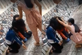 Mạng XH xôn xao nữ sinh lớp 6 Quảng Ngãi bị đánh, bắt quỳ