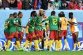 Cameroon 3-3 Serbia: Đôi công mãn nhãn