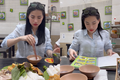 "Chiến thần review" Hà Linh "ghé thăm" quán bún đậu của Trang Trần