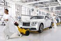 Rolls-Royce Wraith và thời trang xa xỉ “đẹp từng cen ti mét“