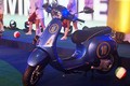 Hà Nội, “độc bản” Vespa Sprint-DelPiero đấu giá được 350 triệu