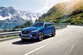 Phái đẹp chọn Jaguar F-PACE là xe tuyệt nhất năm 2016