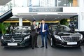 Em chồng Hà Tăng tậu cặp đôi Mercedes-Benz tiền tỷ 