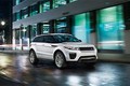 Jaguar Land Rover nói gì sau clip "vùi dập" Evoque