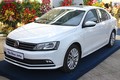 Volkswagen Việt Nam giảm giá Jetta 100 triệu đồng "đấu" Toyota Altis 