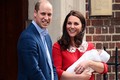 Váy Kate Middleton mặc sau khi hoàng tử bé chào đời có gì đặc biệt?