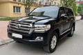 Toyota Land Cruiser dùng 3 năm giá hơn 3 tỷ ở Hà Nội 