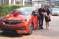 Sếp Việt tặng ôtô Honda Jazz cho nhân viên ngày sinh nhật