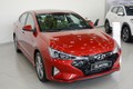 Hyundai Elantra giảm 40 triệu tại Việt Nam, "đấu" Kia Cerato