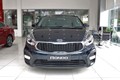 KIA Rondo "đại hạ giá" tại Việt Nam, đại lý dọn kho đón Carens 2022?