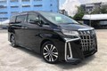 Toyota Việt Nam triệu hồi Alphard tiền tỷ vì nắp ca-pô... "biết bay"