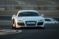 Audi mời khách sang Dubai... “thuần hóa” R8 V10