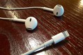 Video dùng thử tai nghe EarPods của iPhone 7