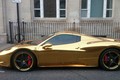Siêu xe Ferrari 458 Spider dát vàng gần 7 tỷ đồng