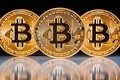 Giá Bitcoin tăng kỷ lục, vượt ngưỡng 6.400 USD