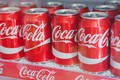 Coca-Cola quảng cáo phản cảm, gây tranh cãi: Chuyện không chỉ xảy ra ở Việt Nam