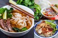 Soi giá 3 món ăn Việt lot Top mì ngon nhất châu Á