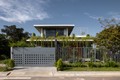Báo Mỹ “nức nở” khen biệt thự xanh như công viên giữa cố đô Huế