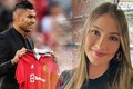 Vợ của tân binh Man United không mặc áo lót khi chuyển nhà