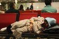 3 cách ngủ... đều “sướng” ở sân bay số 1 TG Singapore