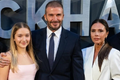 Vợ David Beckham 'dị ứng' kiểu áo này nhưng con gái mặc mọi nơi