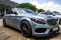 “Soi” Mercedes C300 AMG ngoại thất độc tại Sài Gòn