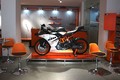 “Đột nhập” showroom KTM tiêu chuẩn đầu tiên tại Hà Nội