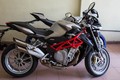 Siêu môtô “hàng độc” MV Agusta Brutale giá 700 triệu tại VN 