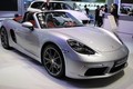 Siêu xe mui trần Porsche 718 Boxster giá 3,5 tỷ tại VN