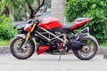 Biker Sài Gòn lên “full đồ hiệu” cho Ducati Streetfighter S