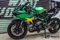 Siêu môtô Kawasaki H2 “diện áo mới” đón Tết tại Sài Gòn