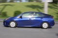 Cầm lái ôtô "siêu tiết kiệm" Toyota Prius mới tại VN