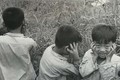 Hình ảnh khó quên về trẻ em trong chiến tranh VN (4) 