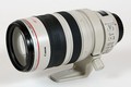  Vì sao nhiều ống kính máy ảnh Canon có màu trắng?